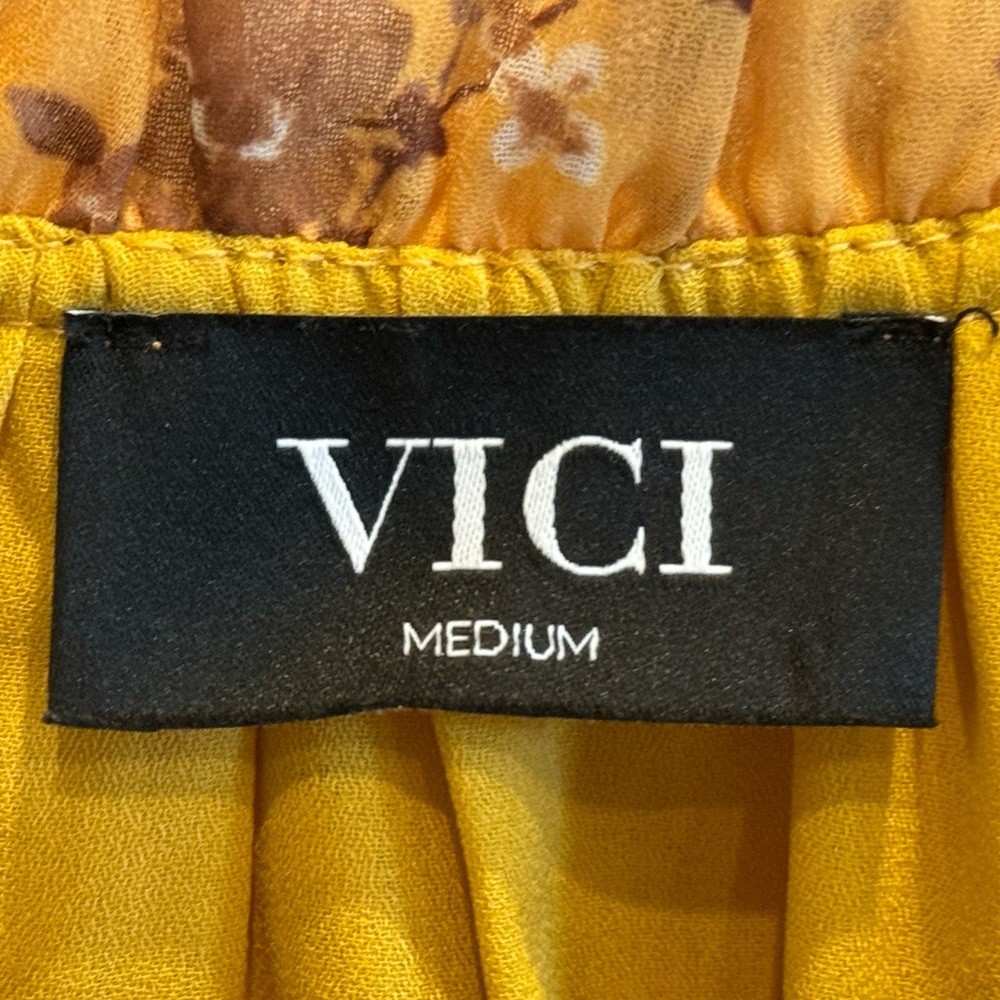 Vici Yellow Floral long sleeve blouse with sheer sleeves and bottom - medium - Picture 5 of 5